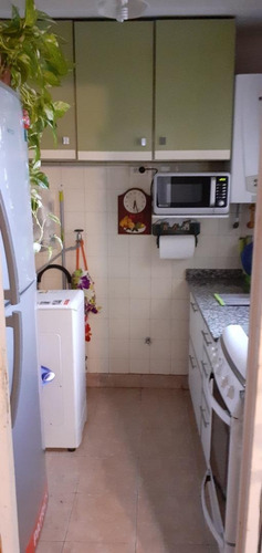 Imagen 4 de 13 de Departamento 2 Ambientes Muy Buena Ubicación