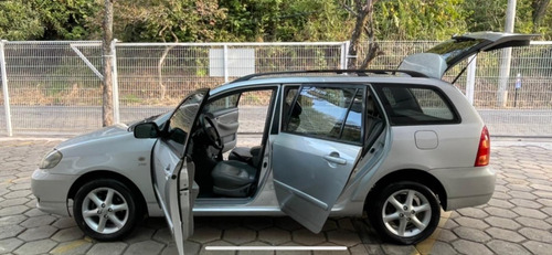 Imagem 6 de 8 de Corolla Fielder