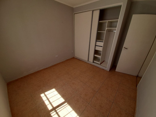 Imagen 10 de 20 de En Venta Casa Modernizada Barrio Anchorena