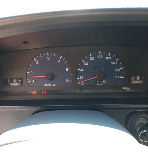 Toyota Hilux Hilux CD SRV 4x2 3.0 8V 90cv Diesel