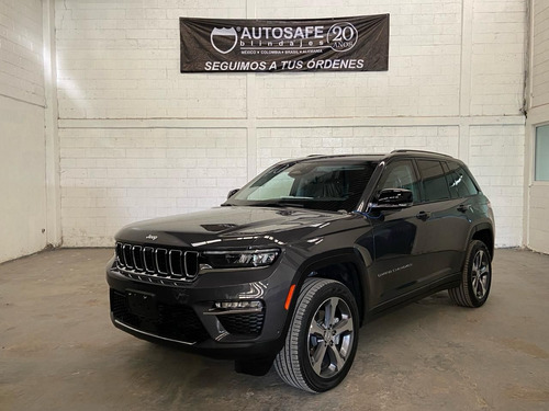 Jeep Grand Cherokee 2024