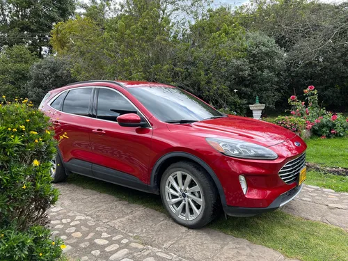 Ford Escape Titanium 2.5 Hibrida Hev 4x4 2022