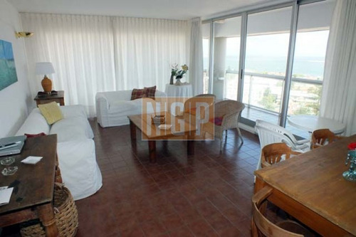 Hermoso Con Vista Total Al Puerto Divino-ref:12501