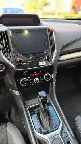 Subaru Forester 2.5 Advance Cvt