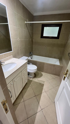 Se Vende Casa Real Oportunidad En Excelente Sector