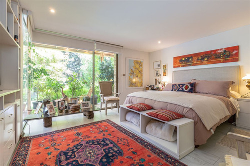 Casa En Condominio De 6 Dorm. San Carlos De Apoquindo