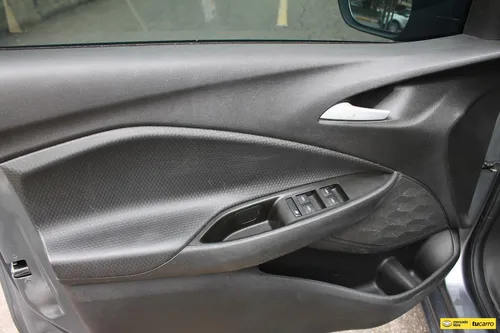 Chevrolet Onix 1.0 Lt Turbo At