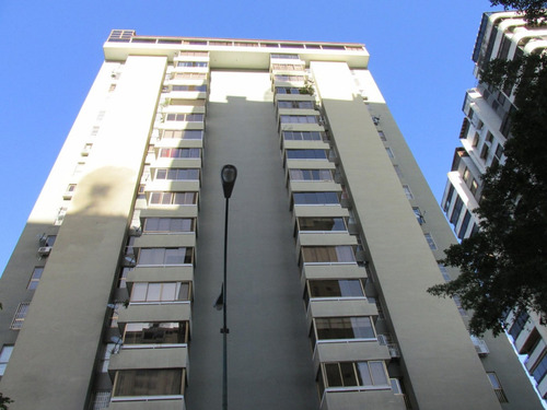 Se Vende Apartamento En Lomas De Prados Del Este Mls #23-29875