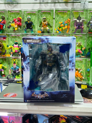 Play Arts Batman Arkham Asylum - Eternia Store