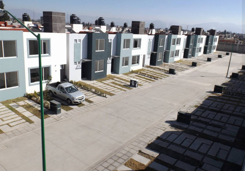 Casa En Venta En Col. San Pedro Totoltepec , Toluca Ds19