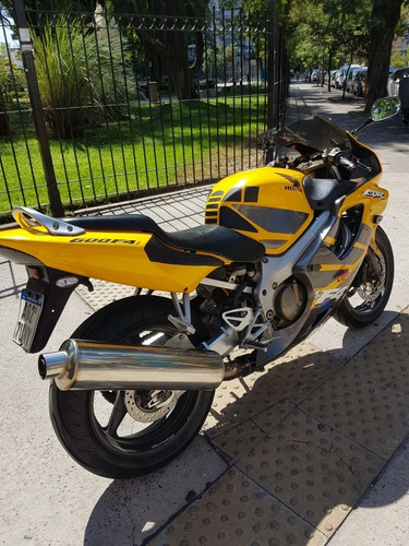 Imagen 5 de 15 de Honda Cbr 600 F4 Permuto Qr Motors