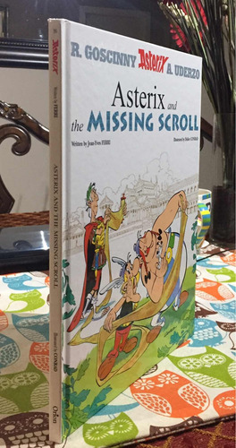 Asterix And The Missing Scroll Hardcover ( En Inglés)