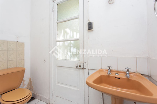 Hermosa Casa En Venta De 4 Dorm 3 Baños. En Ñuñoa.