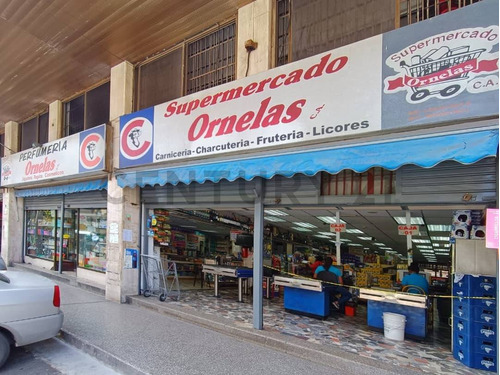 Fondo De Comercio De Supermercado Y Local En Venta  San Antonio De Los Altos