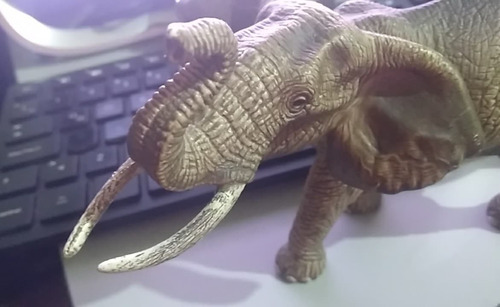2015 Schleich Wild Life African Elephant Figure 20 Cms (Usado)