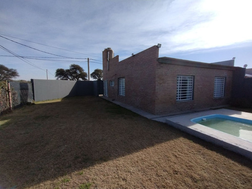 Casa En Martin L King 2795