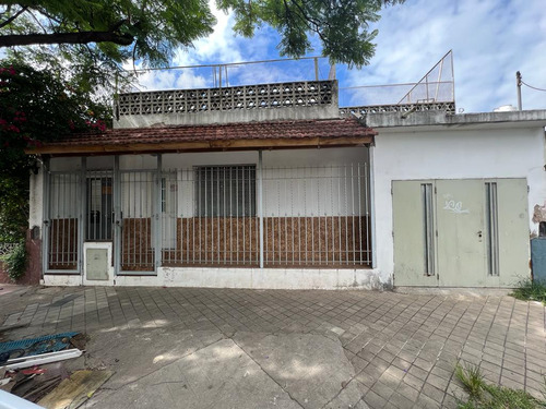 Casa En Venta Barrio Observatorio - A Refaccionar