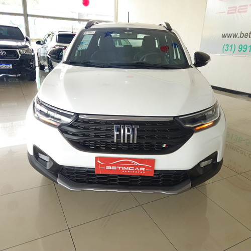 Fiat Strada 1.3 Volcano Cab. Dupla 16v Flex 4p