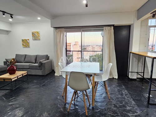 Departamento 4 Ambientes Tipo Duplex. Apto Credito!! Frente Plaza San Martin Centro. Con Cochera Cubierta