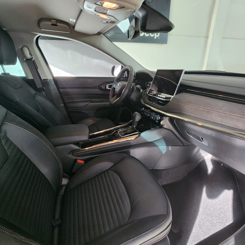 Jeep Commander 1.3 T270 Limited 7pas AT6 4x2