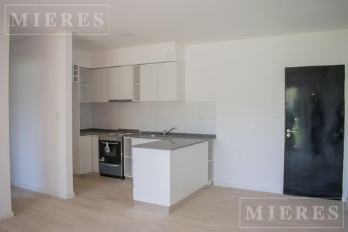 Imagen 10 de 22 de Departamento De Dos Ambientes En Venta En Altos De La Cañada