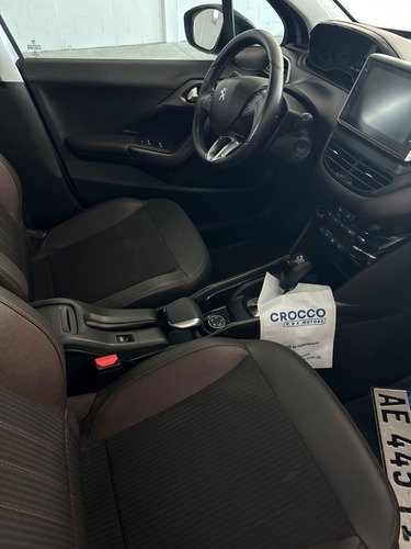 Peugeot 2008 1.6 Feline Tip - Croccomotors