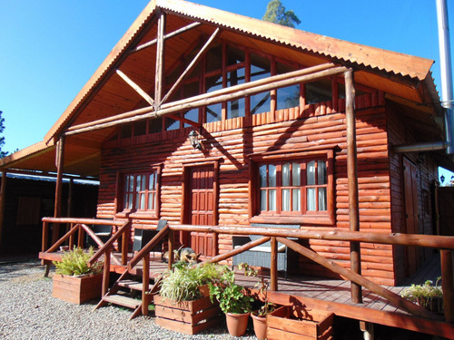 Imagen 8 de 10 de Cabañas Madera Estilo Inglés, Frente 1/2 Tronco Con Deck