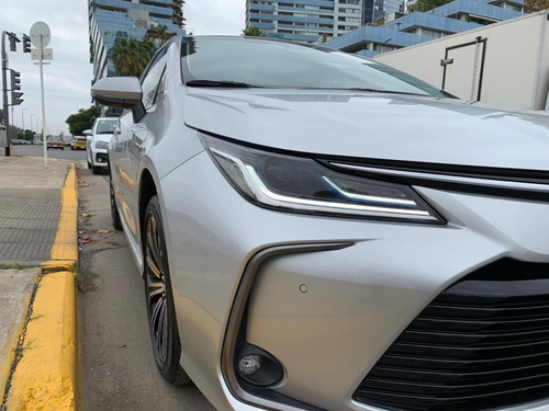 Imagen 6 de 18 de Toyota Corolla Seg Cvt Hibrido