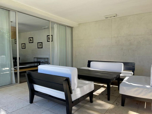 Espectacular Casa En Alquiler. Zona Exclusiva Mtz