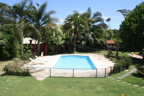 Exclusiva Residencia En Beverly Hills