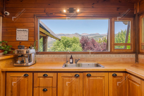 Casa En Venta En Barrio Alihuen Bajo, San Martín De Los Andes, Neuquén, Patagonia Argentina