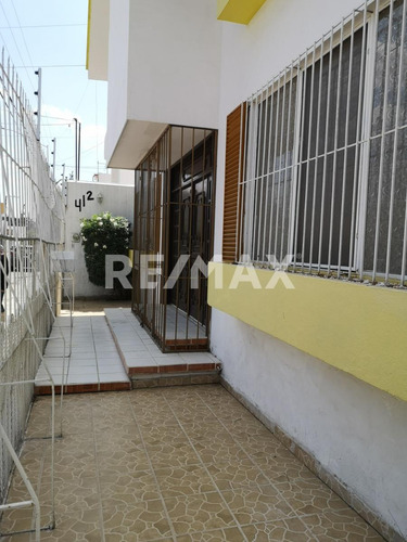 Casa Estilo Californiano Montes Himalaya, Aguascalientes