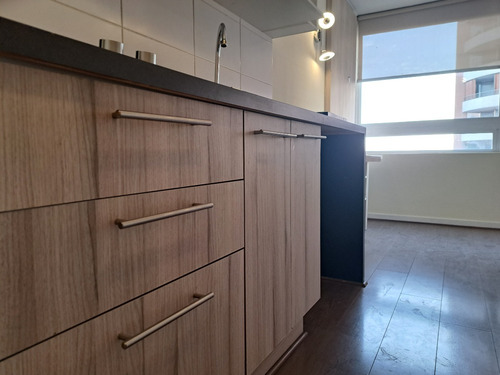 Barrio Residencial, Excelente Ubicación A Pasos Metro Toesca