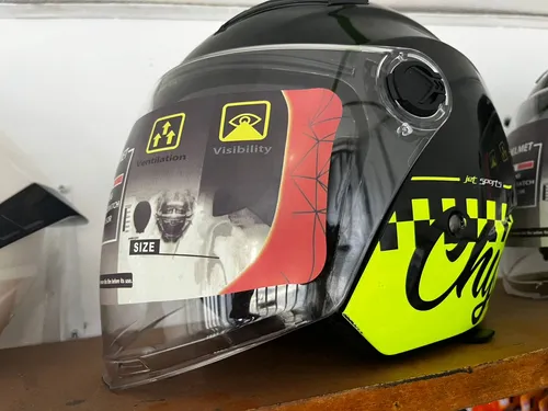 Casco Semi Integral Chizu
