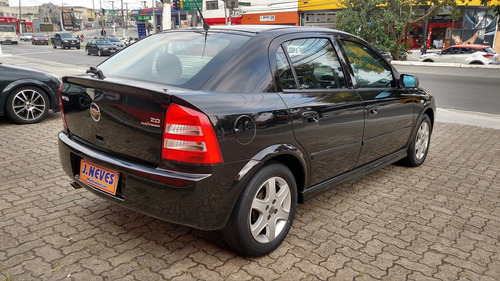 Chevrolet Astra 2.0 Advantage Flex Power 5p