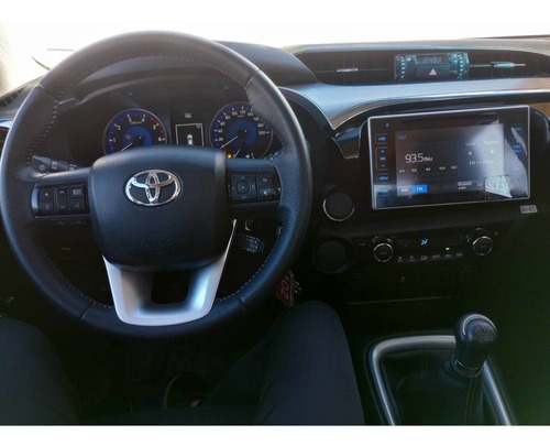 Imagen 4 de 15 de Toyota 2019 Hilux L/16 2.8 Dc 4x2 Tdi Srv