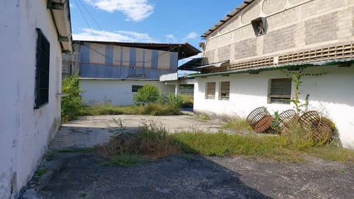 Imagen 11 de 16 de Alquiler Galpon Industrial Que Consta De 4 Depósitos Santa Teresa Del Tuy