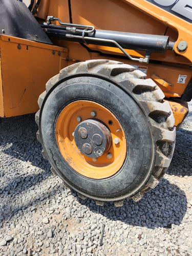 Retroexcavadora Case 580n 4x4 Año 2014