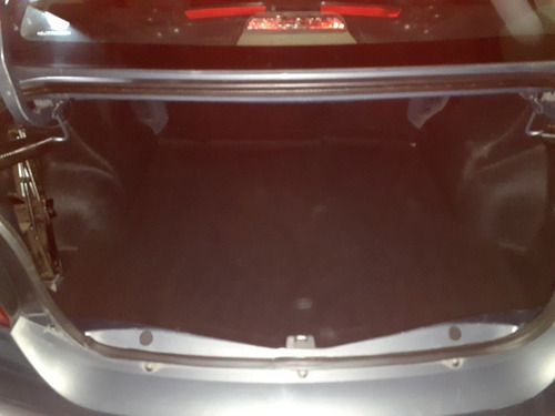 Renault Logan 2015 1.6 Privilége Plus 105cv