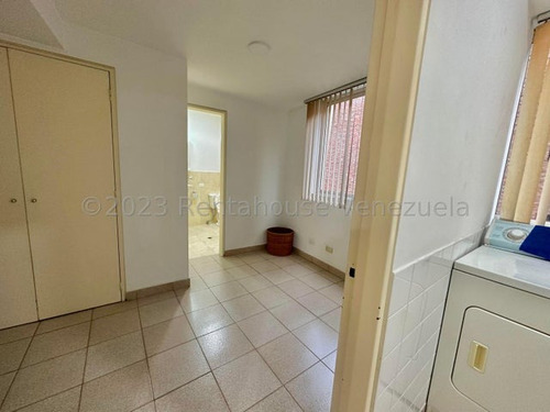 Carla Gonzalez Apartamento En Alquiler En Las Mercedes Mls #25-12288