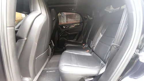 Porsche Cayenne 3.0