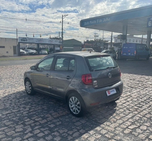 Imagem 3 de 10 de Volkswagen Fox 1.0