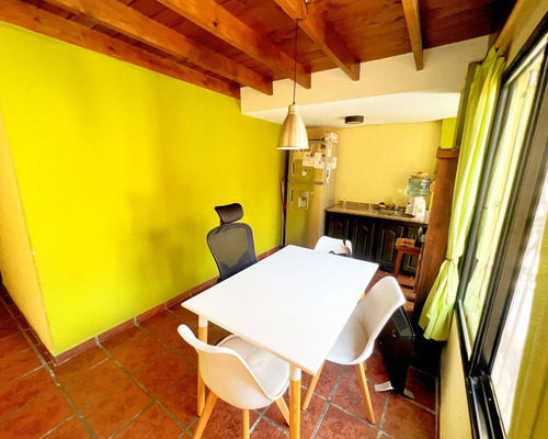Venta Casa 2 Ambientes Jardín Parrilla Turdera