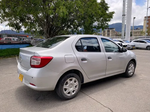 Renault Logan 1.6 Authentique / Life
