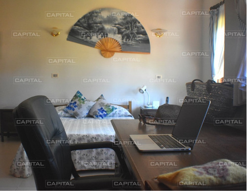 Casa En Zona Golf De Punta Del Este- Ref: 30288