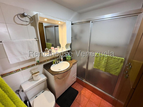 Sb Amplio Y Comodo Apartamento Con Bella Vista Y Excelente Ubicación.sin Fallas En Los Servicios