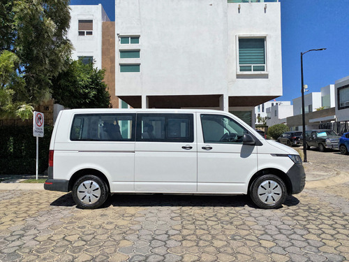 Volkswagen Transporter 2.0 Pasajeros Mt 140 hp
