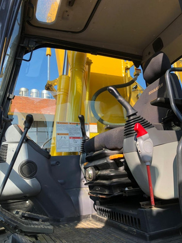 Imagen 5 de 5 de Excavadora Komatsu Pc200-8 Año 2017