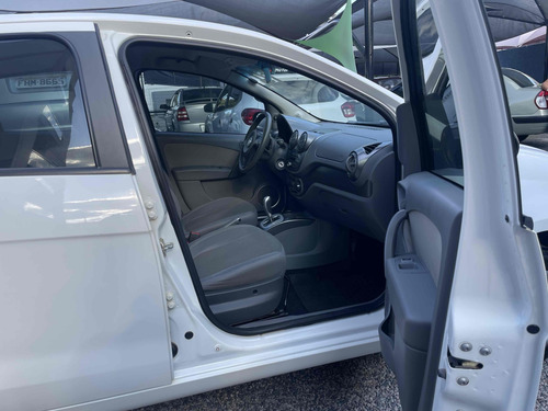 Fiat Palio 1.6 MPI ESSENCE 16V FLEX 4P AUTOMÁTICO