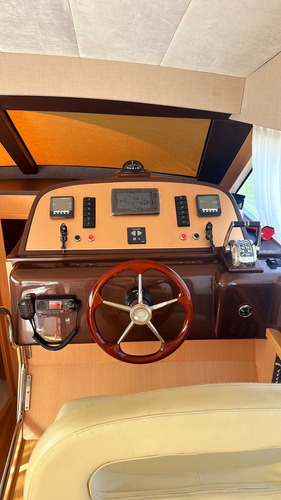 Segue 44, 2 Iveco 400 Hp Matriculado 2024 Impecable Crbarcos